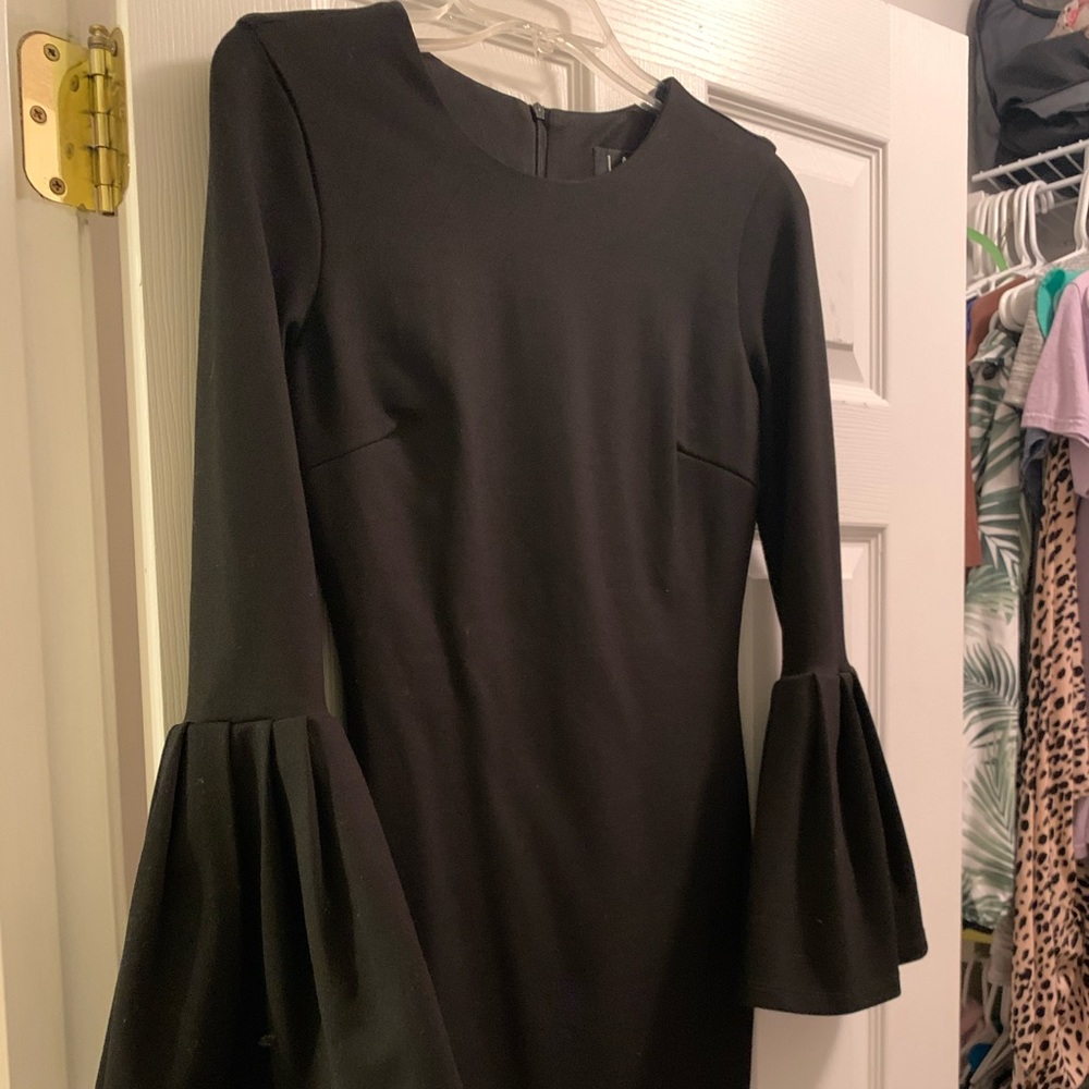 Lulu’s black Dress